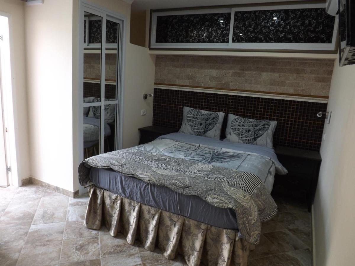 Shahal Apartments Beersheba Oda fotoğraf
